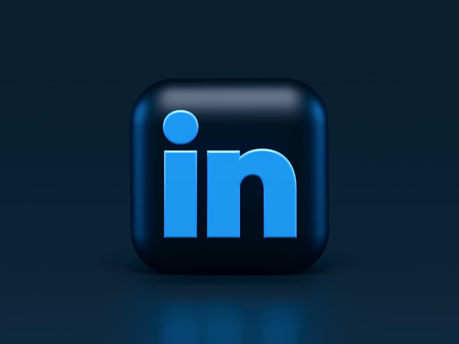 A Comprehensive Guide to LinkedIn Scraping Apis